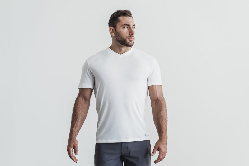 Nobull V-Neck T-shirts Herren Weiß | FJMEOY450